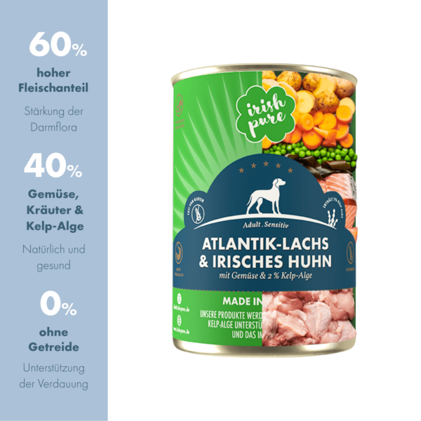 Die Inhaltsstoffe von Lachs Nassfutter von Irish Pure werden präsentiert. Auf der linken Seite sind Angaben zum Fleischanteil, Gemüse- und Algenanteil und der Getreidefreiheit aufgelistet. Rechts mittig befindet sich die Dose, die zur Hälfte aus Bildern der enthaltenen Zutaten besteht. Man sieht frische Fleisch- und Fischstücke, Süßkartoffeln und Gemüse.